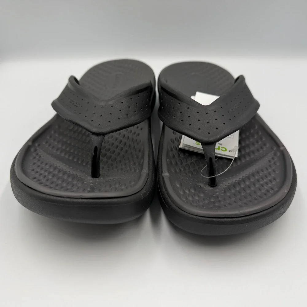 CROCS LiteRide Inmotion Flip Flops Black Sandals 211101-001 Men's 8 **NEW**
